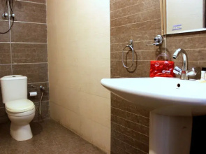 OYO 305 Hotel Rajdeep Palace