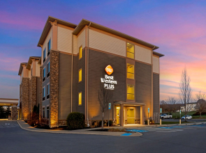 Best Western Plus University Park Inn & Suites