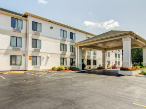 Motel 6 Columbia - East