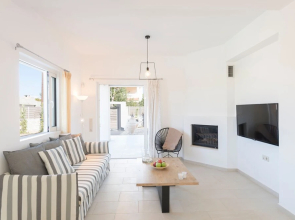 Arhontia Villa by LeaderStay