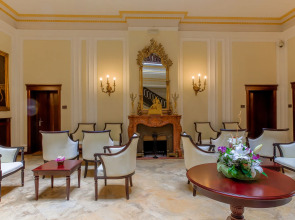 Hotel Allure Caramel by Karisma