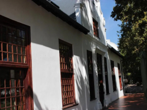 Vredenburg Manor House