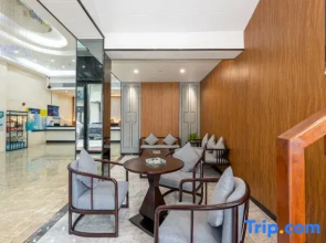 Wenxing Hotel (Zhuhai Xiangzhou Station Riyuebei Opera Theater)