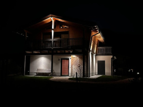 Chalet Alpenzauber mit Beheiztem Pool, Inzell