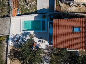Bože - 10m From the sea - H