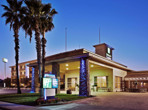 Holiday Inn Express Hotel & Suites Corning by IHG