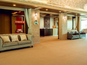 Blue Sky Residence Airport