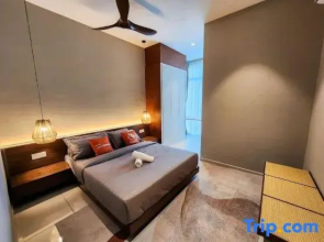 Railway Stylish Homestay (3Br3B) 6Pax by Cowidea