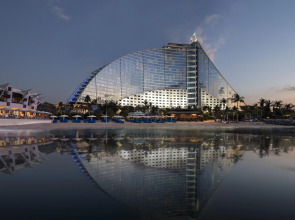 Jumeirah Beach Hotel Dubai