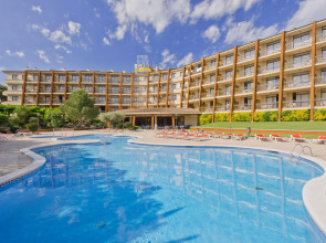 Апарт-отель GHT Tossa Park