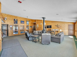 Boulder Junction Motor Lodge