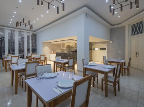 Hotel Paseo Habana
