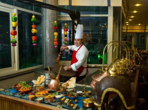 Отель Swissotel Al Murooj Dubai