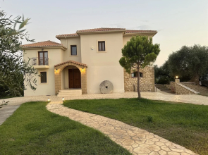 Onirozo Villa
