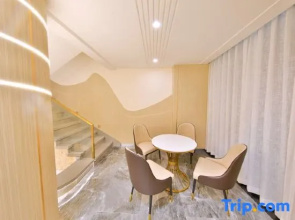 Yishan Peninsula Hotel (Shenyang International Convention and Exhibition Center)