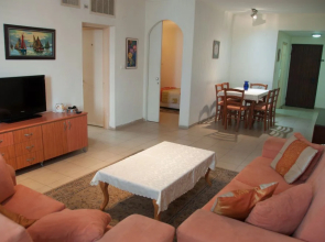 Yona Apartments