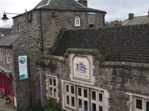 Charming 3-bed Apartment in Talgarth Powys
