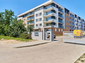 Vintage Apartment Wroclaw by Renters