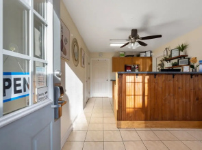 Affordable Suites Graham
