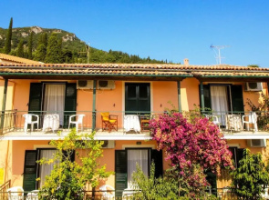 Frida Apartments