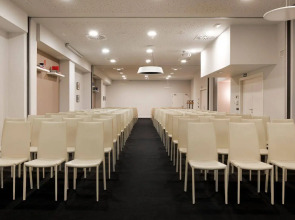 NH Collection Madrid Suecia