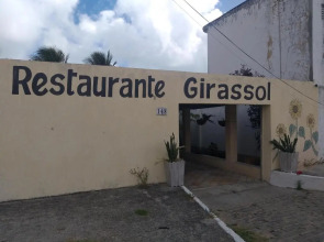 Pousada Girassol Genipabú