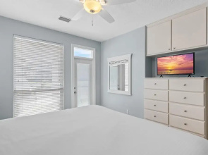 Destiny Beach Villas #23a&b- Beachy Keen