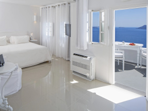 Katikies Santorini - Gea House The Leading Hotels