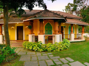 ELIVAAS Terra Rosa 4 BHK Villa With Pool