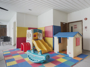 Bliston Suwan Park View