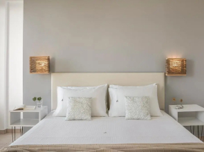 Agnanti Suites