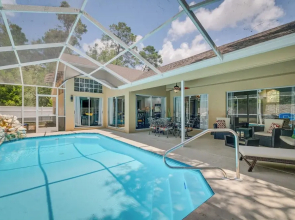 Spring Hill Home w/ Private Pool & Games!