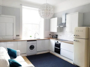 Stylish City Centre Apartments - D Terrace Residence
