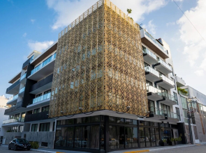 Downtown Luxury Apartment I  Cocobeach