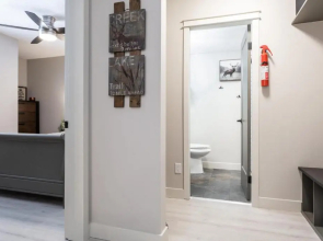 Nest on Perfection - Newly Renovated Ski In Ski Out Mountain View Condo