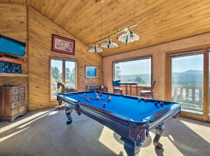Ruidoso Home w/ Hot Tub, Mtn Views & Game Room!