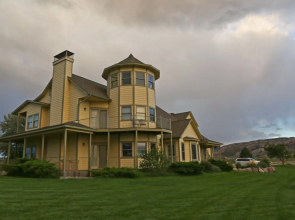 Los Altos Bed And Breakfast