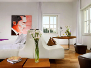 Palazzo Montemartini Rome, A Radisson Collection Hotel