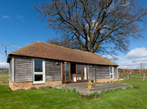 Holiday Home Acorn Barn