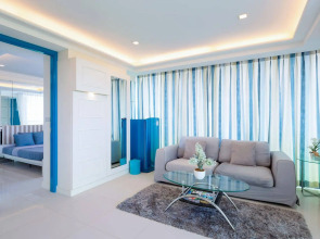 Rocco Hua Hin Beach Seaview