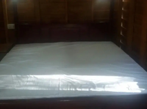Elephant corridori camping