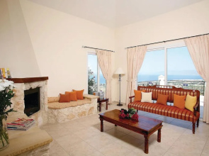 Nice Home in Neo Chorio With 2 Bedrooms, Outdoor Swimming Pool and Swimming Pool
