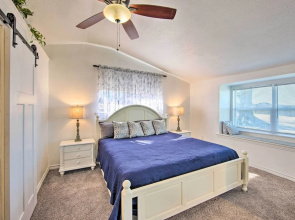 Water Views + Deck: Gun Barrel City Cottage!