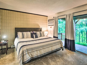 Cozy Wintergreen Resort Condo: Walk to Ski Lifts!