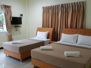Petch Jed Sao Noi Resort