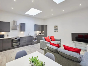 Host Stay Roker Terrace