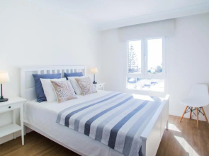 Flower Beach Suite 26