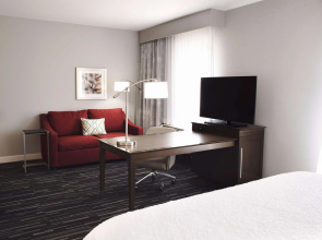 Hampton Inn & Suites Des Moines/Urbandale