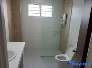 Sitiawan semi D homestay with 4 bedrooms