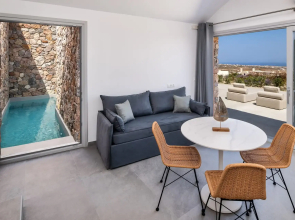 Felicity Cave Suites - Santorini